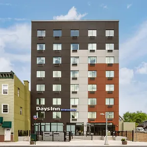 Hotel Days By Wyndham Staten Island 